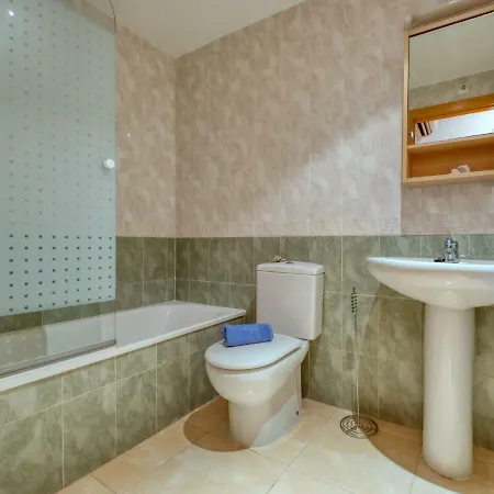 Apartamento Benvinguts By Interhome