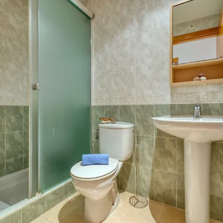 Apartamento Benvinguts By Interhome